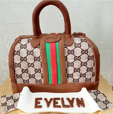 torta borsa gucci|gucci cake designs.